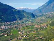 Panorama von Algund und Dorf Tirol